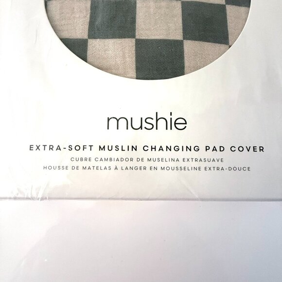 Baby Bundle - Kopie Portable Diaper Changing Pad w/ Mushie Muslin Cover - NWT - Picture 6 of 7